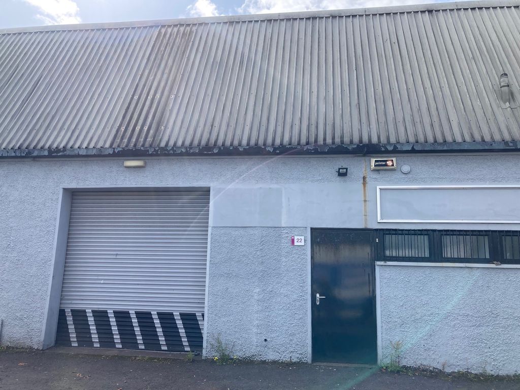Property photo 1 of 4