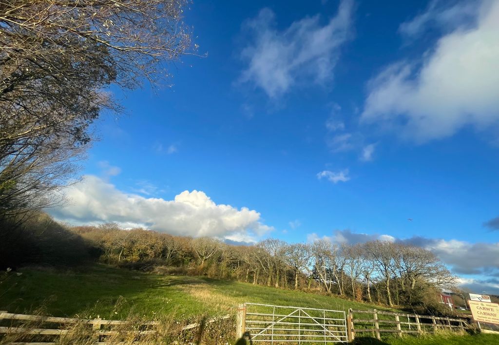 Property photo 3 of 5 Img_9423