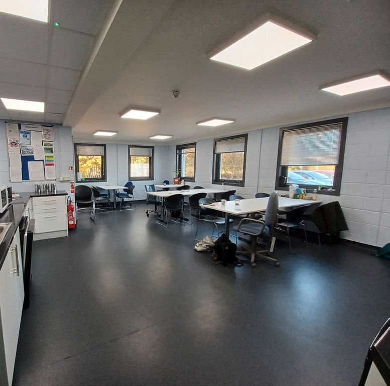 Property photo 3 of 11 Photo 3