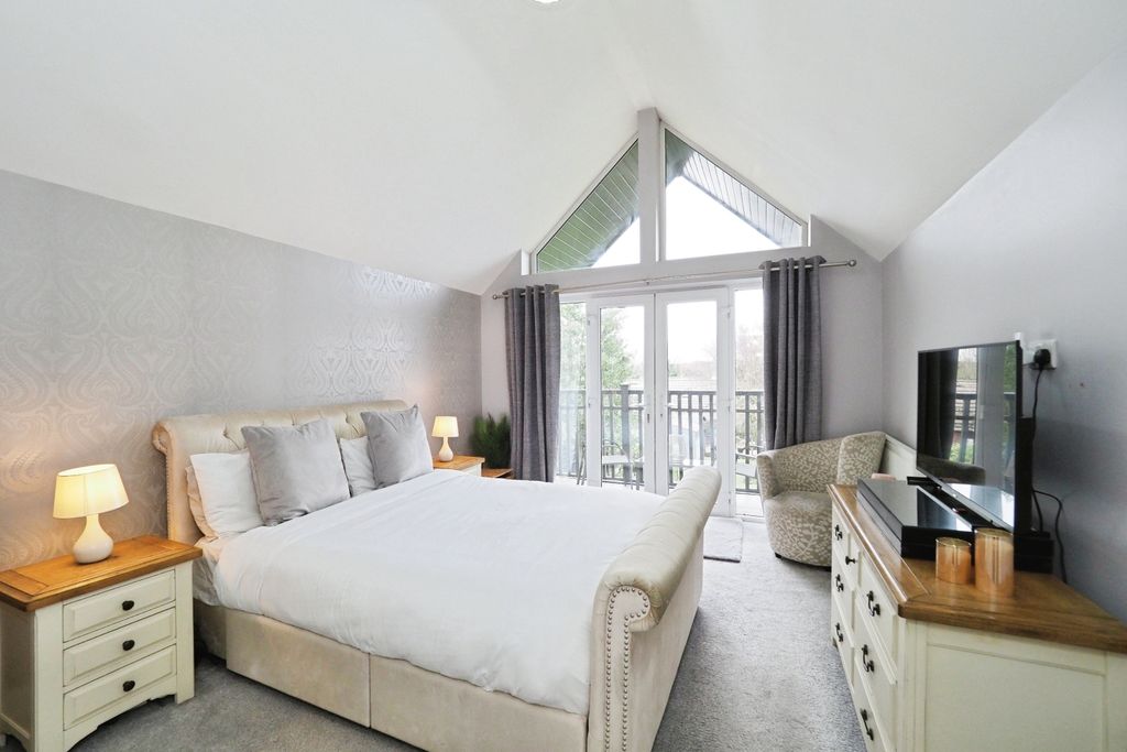 Property photo 3 of 38 Onp21863