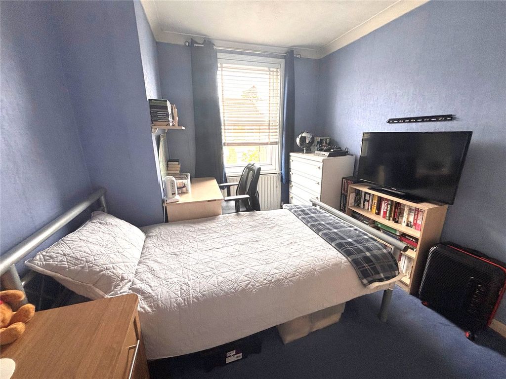 Property photo 3 of 25 Bedroom