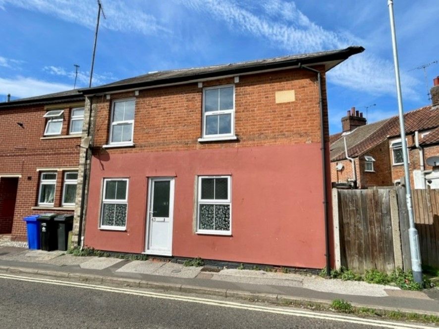 Property photo 1 of 8
