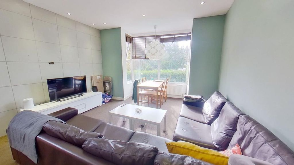 Property photo 1 of 11 Graham-Street-10062020_170314