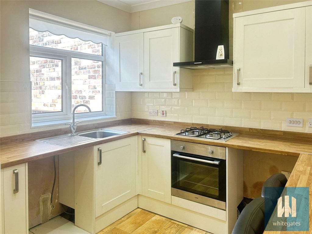 Property photo 3 of 26 Picture No. 46