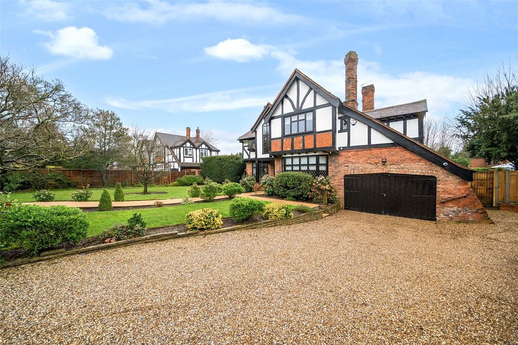 Property photo 2 of 54 External