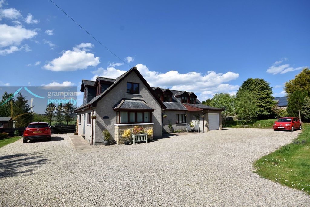 Property photo 2 of 38 N2.Jpg