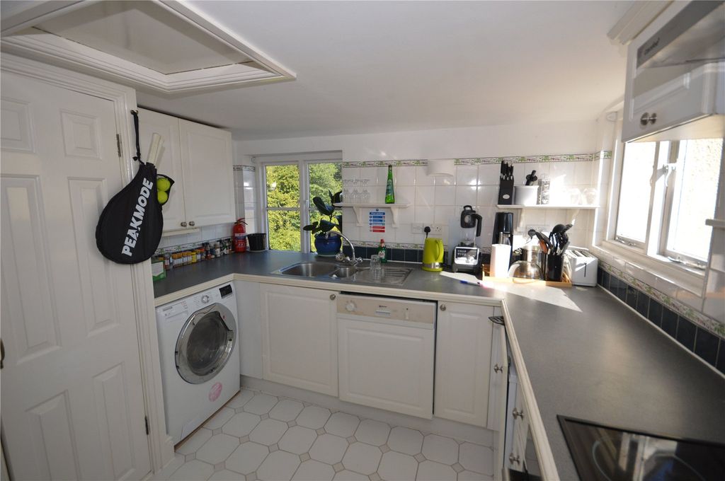 Property photo 3 of 18 Picture No. 25
