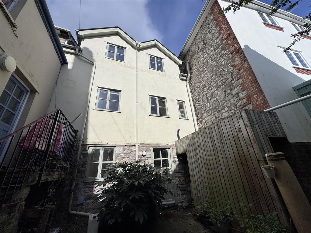 Property photo 1 of 15 Externalview