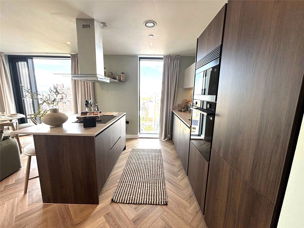 Property photo 2 of 11 Picture No. 08