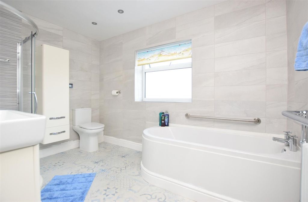 Additional image 21 of 3 bed detached bungalow for saleClwydian Avenue, St. Asaph LL17