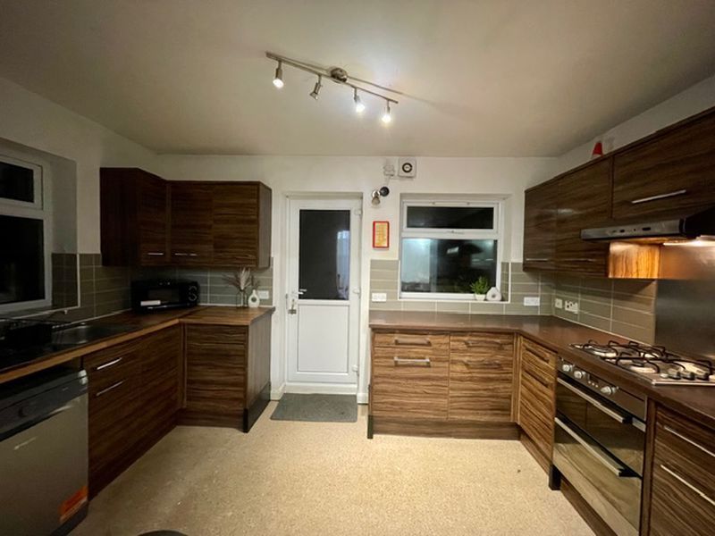 Property photo 3 of 12 Photo 12