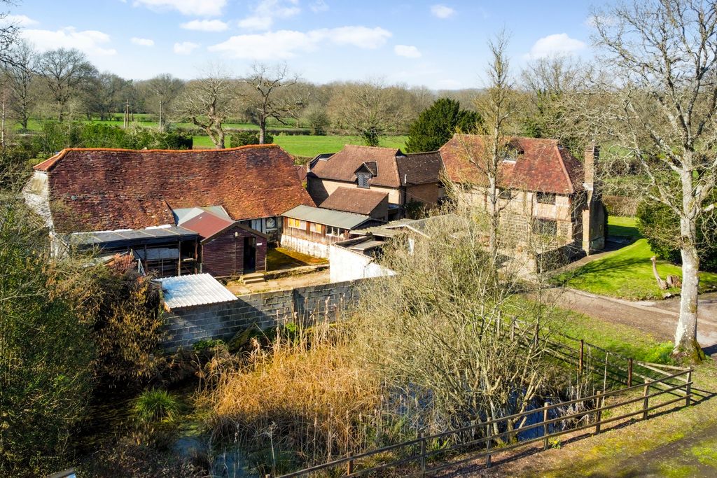 Additional image 16 of 4 bed detached house for saleHare Lane, Lingfield RH7