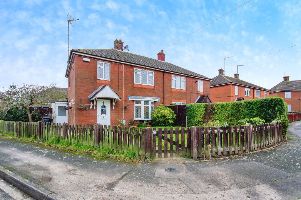 Property photo 1 of 17
