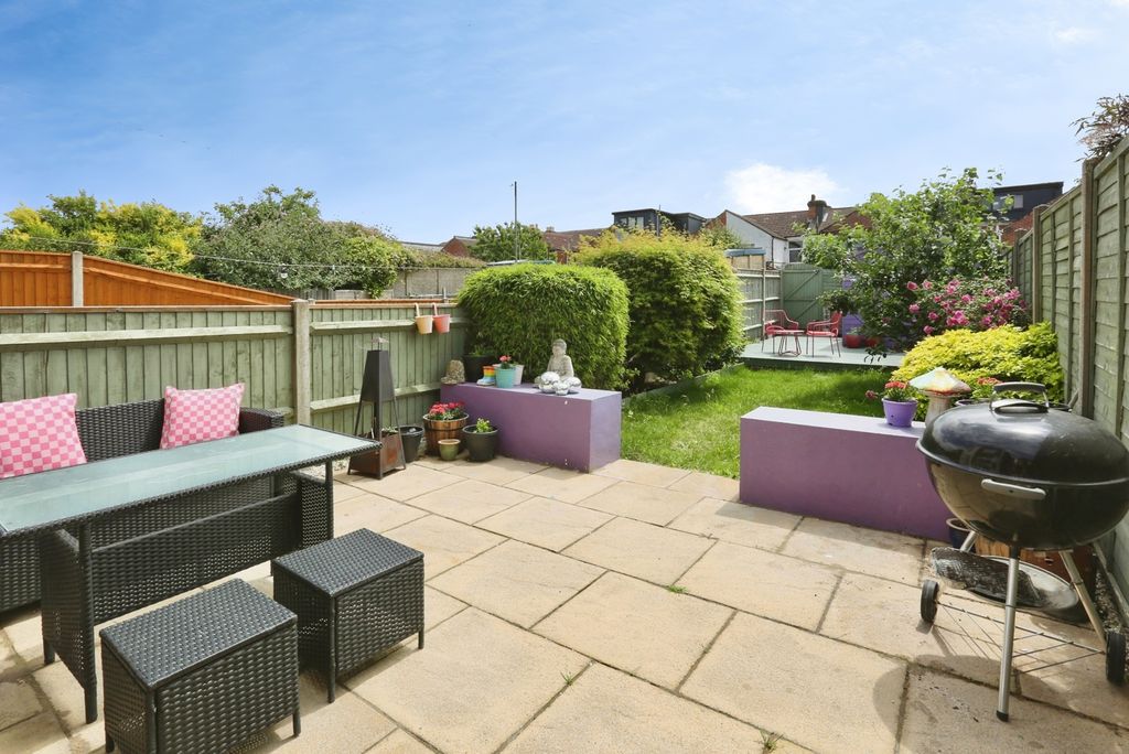 Property photo 2 of 14 Pbox-Img.Jpg