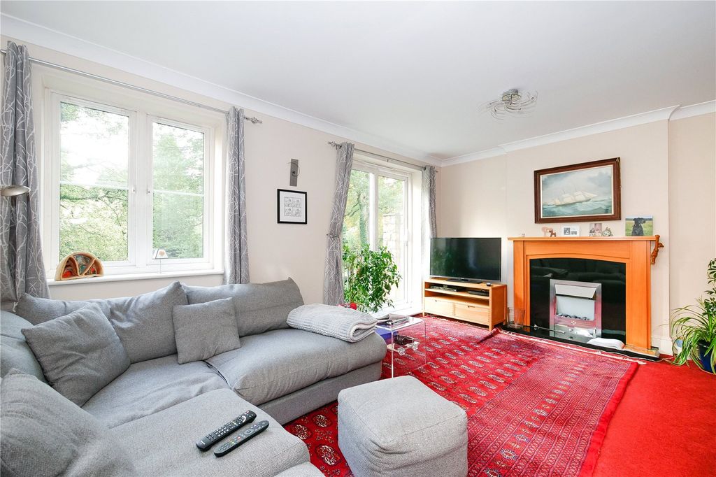 Property photo 2 of 23 Picture No. 08