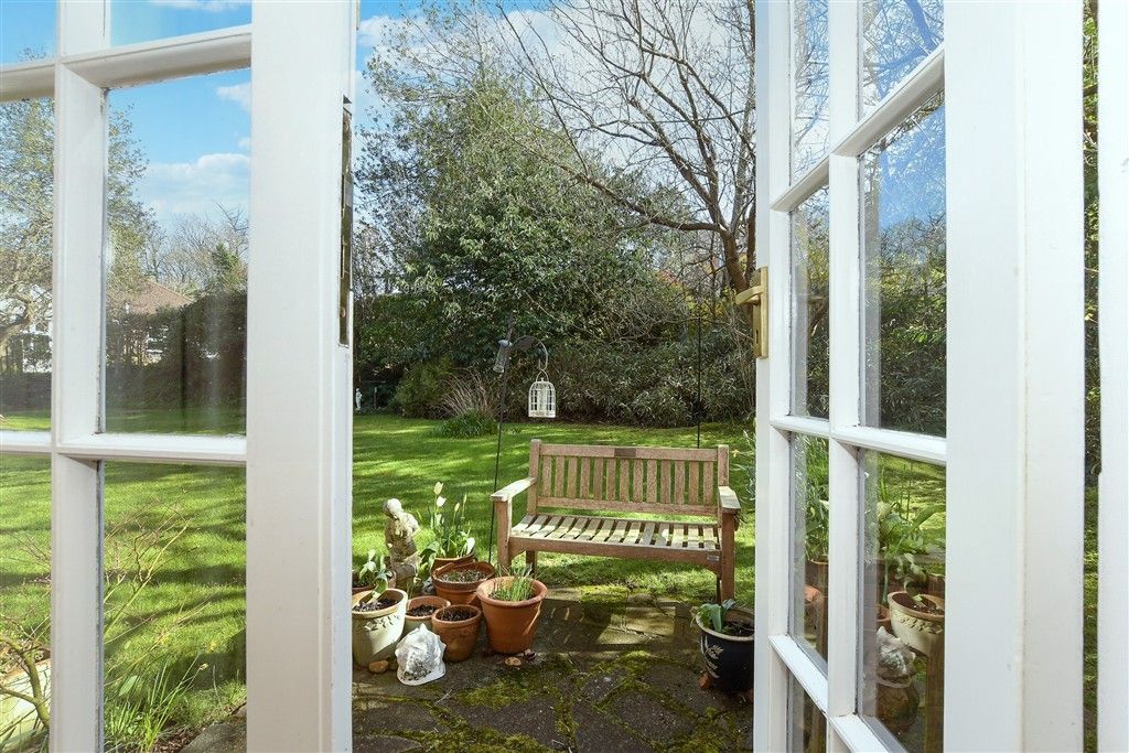 Property photo 2 of 17 External Lifestyle Photograph