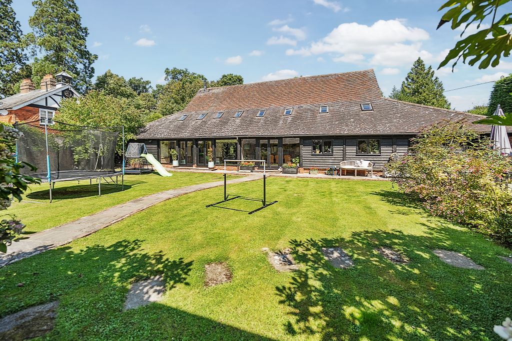 Property photo 1 of 23