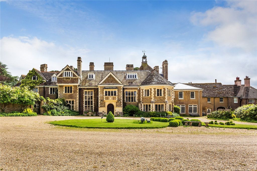 Property photo 2 of 23 Sedgwick Park House