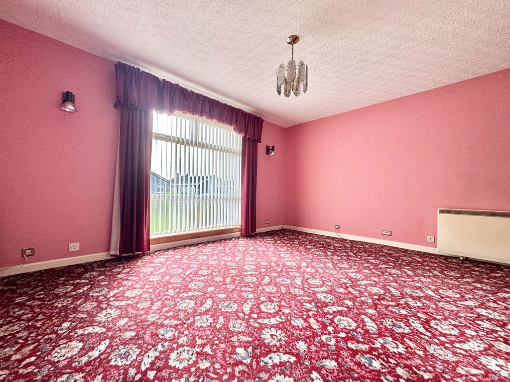 Property photo 3 of 30