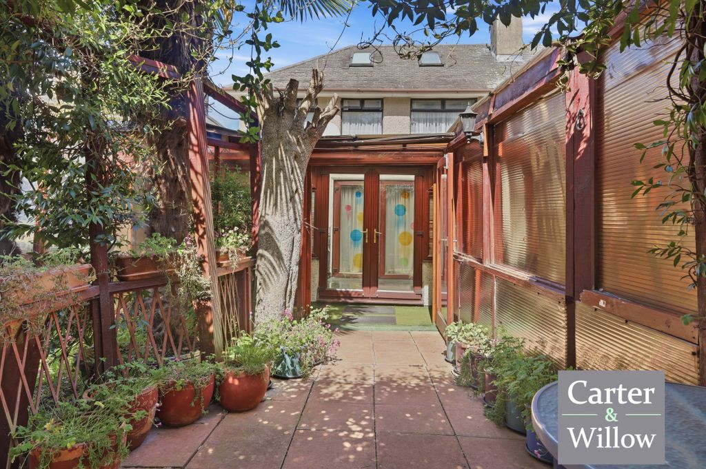 Additional image 31 of 4 bed semi-detached house for saleHaydon Road, Dagenham RM8