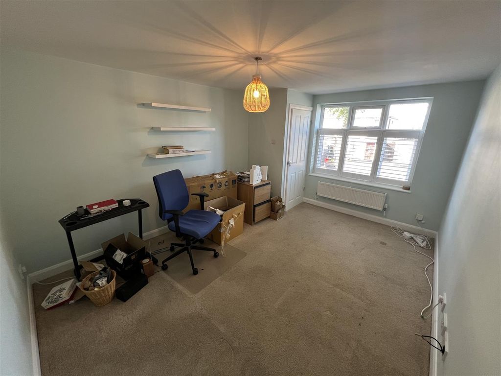 Property photo 3 of 18 Img_4874.Jpg