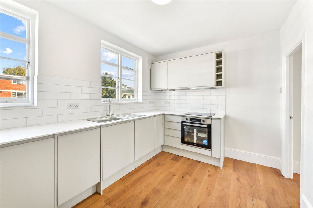 Property photo 1 of 13 Picture No. 03