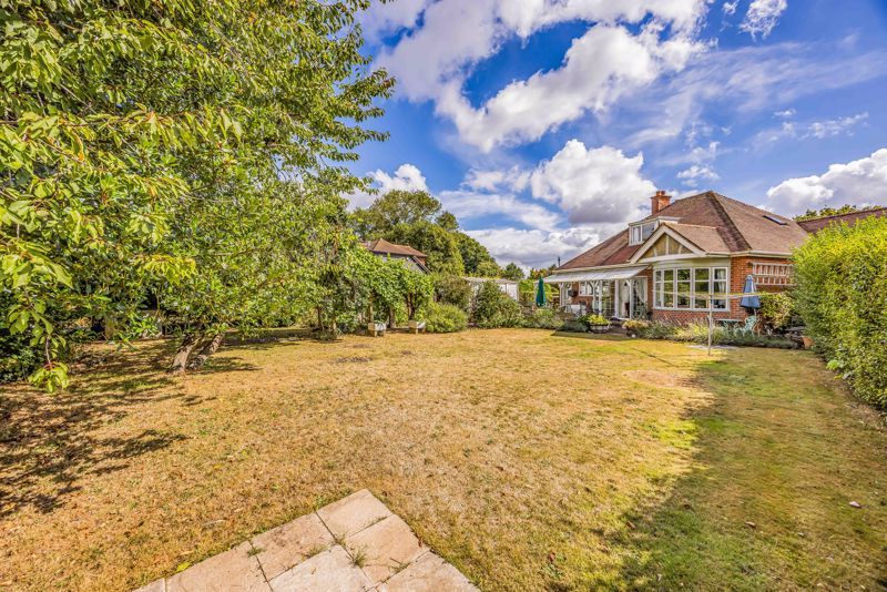 Property photo 2 of 30 Photo 12