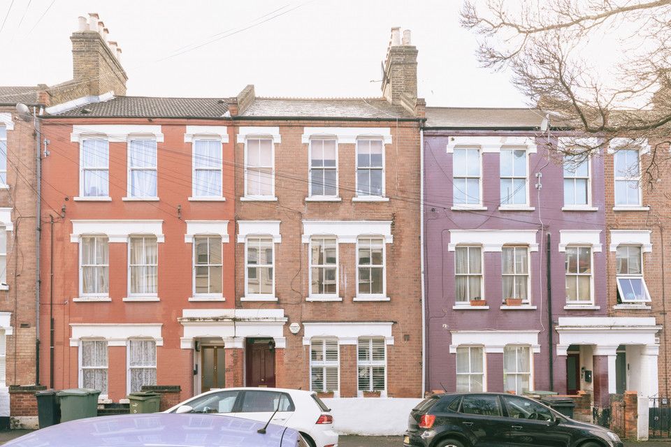 Property photo 2 of 18