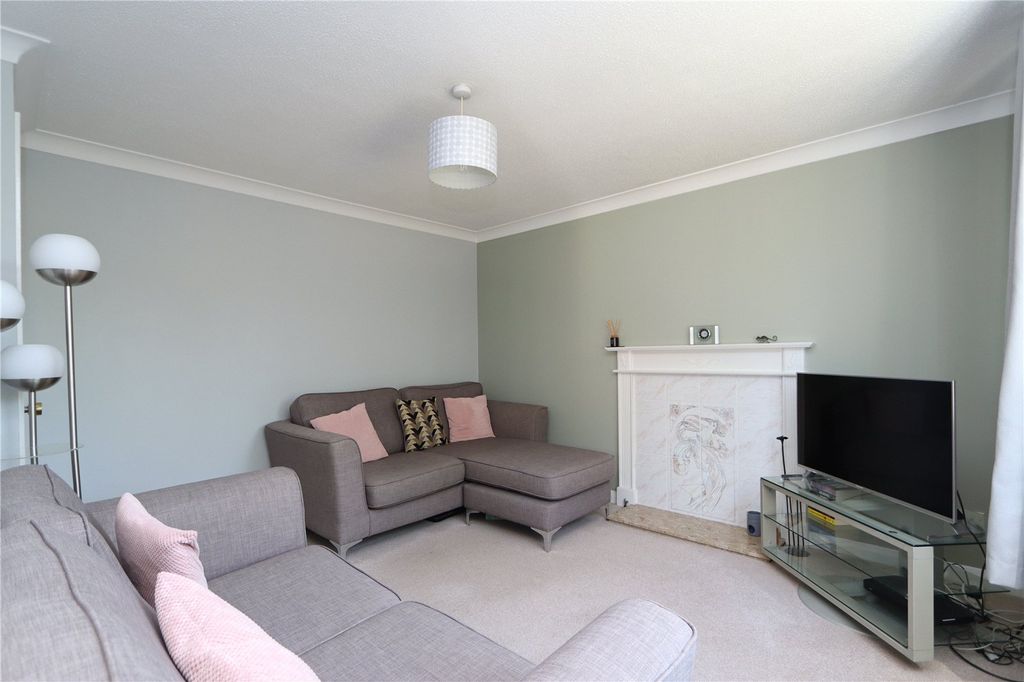 Property photo 3 of 14 Picture No. 09