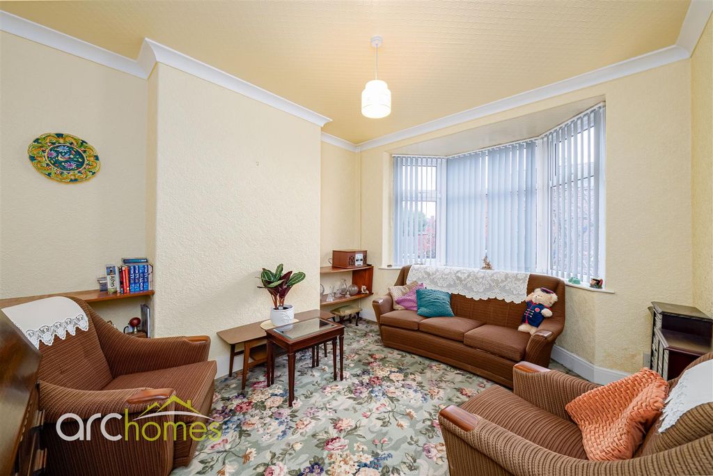 Property photo 2 of 19 Carbank-10.Jpg