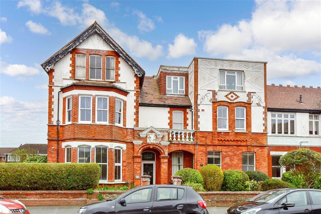 Property photo 3 of 8 External (Web)