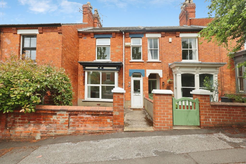Property photo 1 of 18 5226540