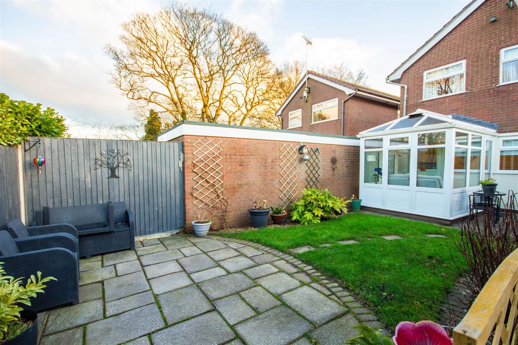 Property photo 2 of 26 1-3843.Jpg