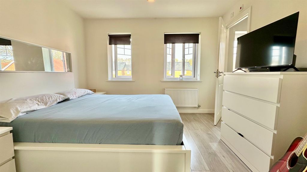 Property photo 3 of 30