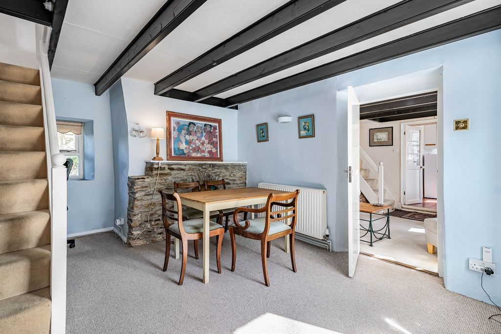 Property photo 3 of 37 4932544