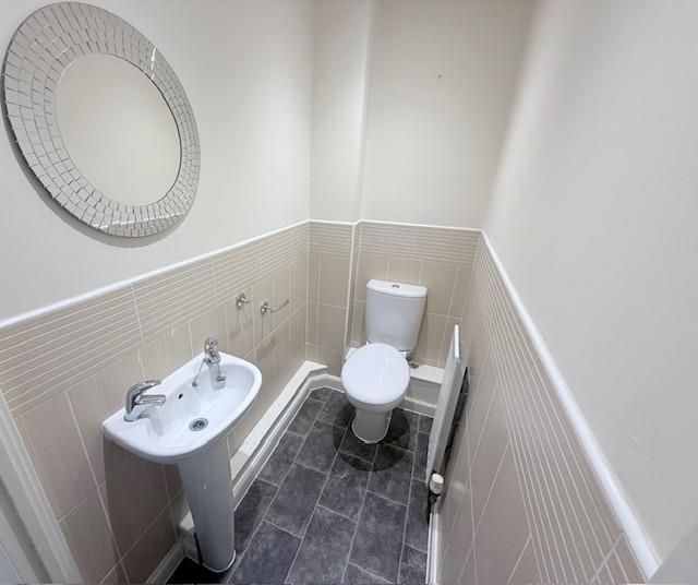 Property photo 3 of 24 Down Stairs W.C..Jpg