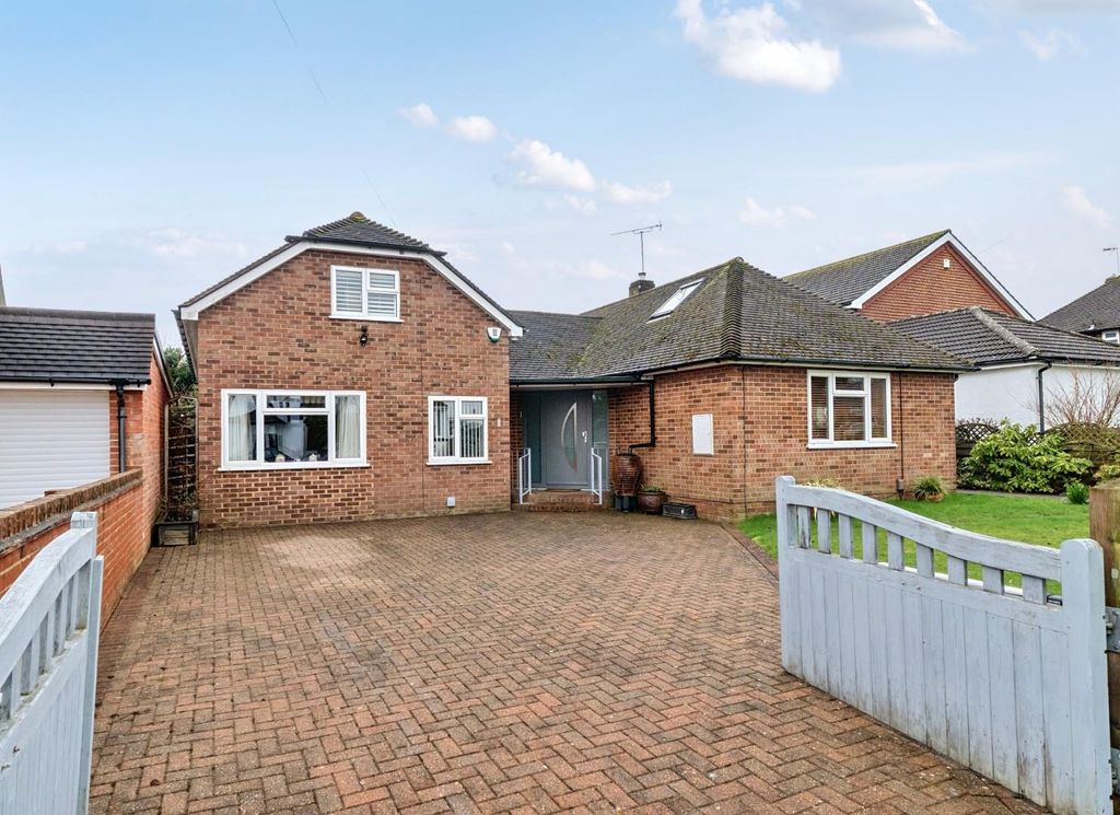 Property photo 1 of 25 1411186-18-69975264d8Bc0.Jpg