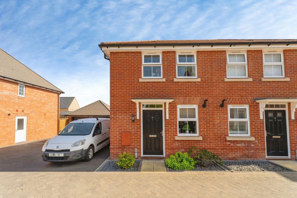 Property photo 1 of 19 Pbox-Img.Jpg
