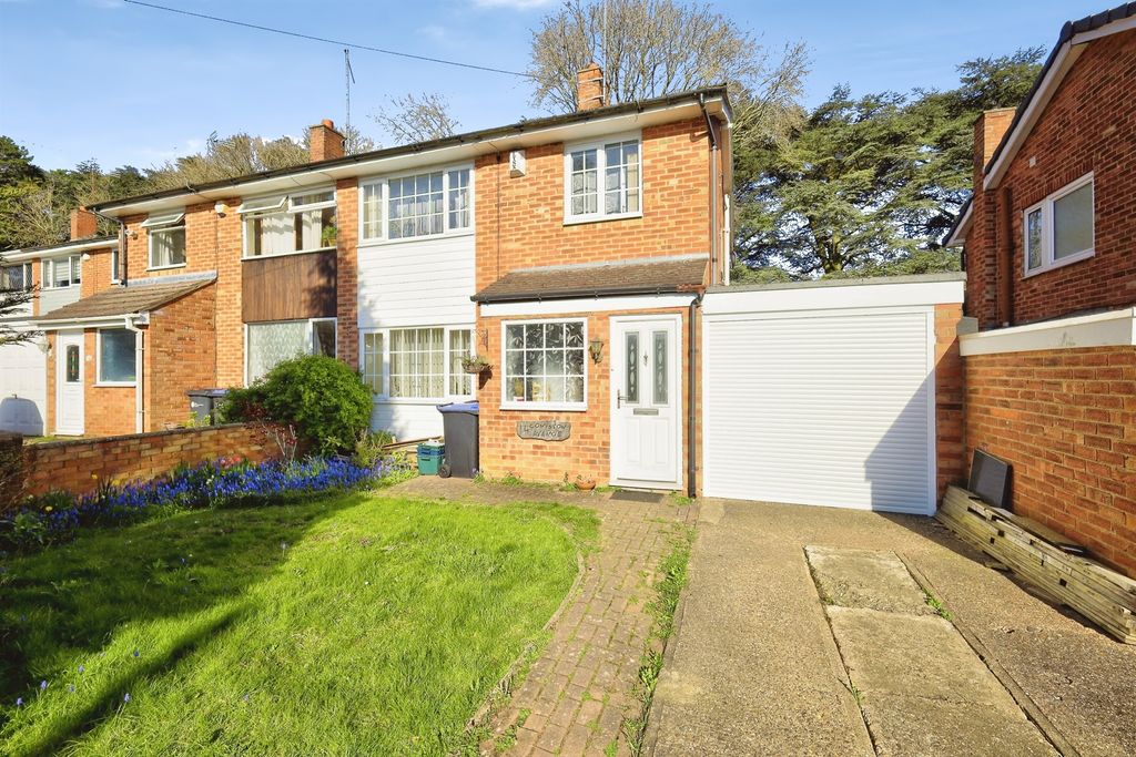 Property photo 1 of 20