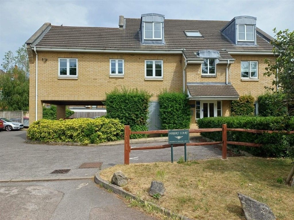 Property photo 1 of 7