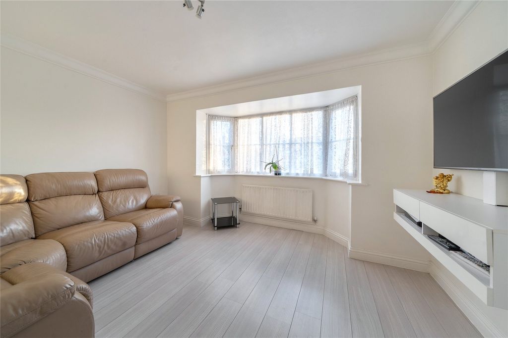 Additional image 22 of 6 bed country house for saleSandringham Drive, Dartford, Kent DA2