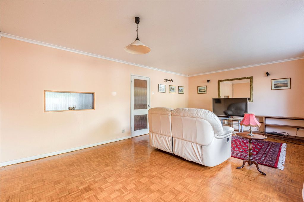 Property photo 3 of 21 Living