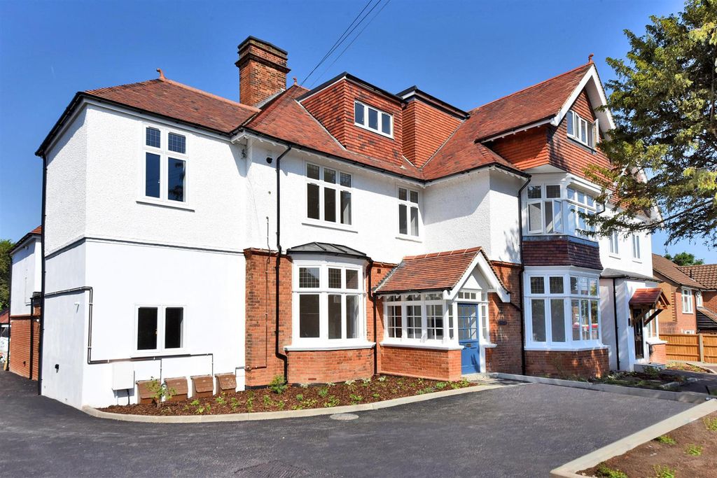 York Road, Sutton SM2
