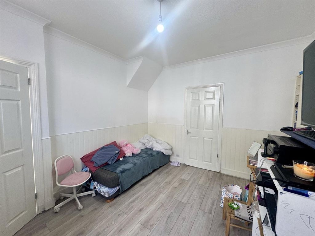Property photo 3 of 18 Img_1806.Jpg
