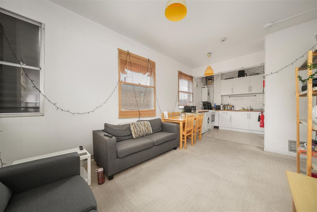 Property photo 2 of 10 19647241 (3).Jpg