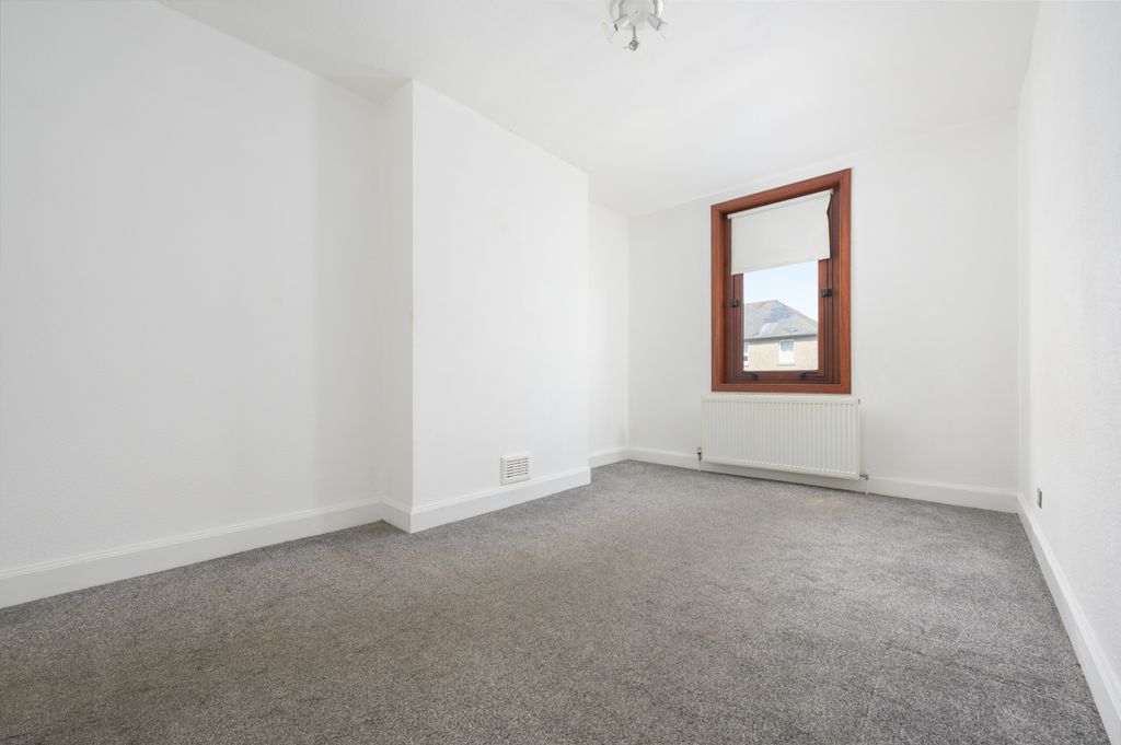 Additional image 10 of 3 bed flat for sale56 Robertson Road, Dunfermline KY12