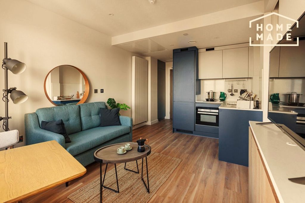 Property photo 2 of 16 89ee9637747c87cd524A18617d4c