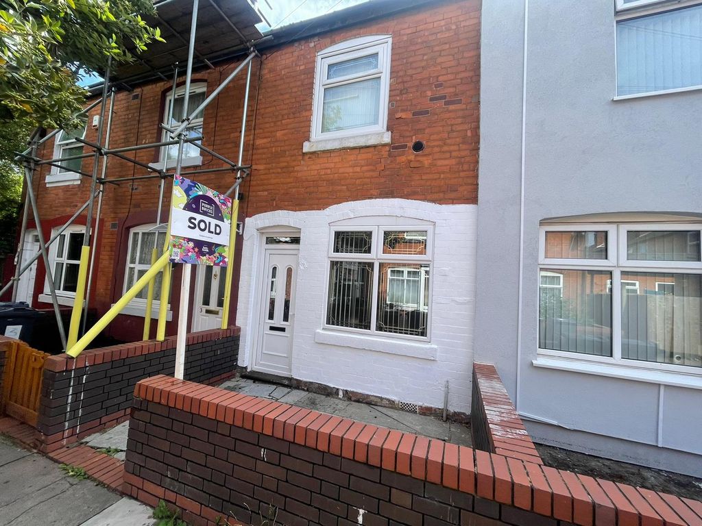 Property photo 2 of 10
