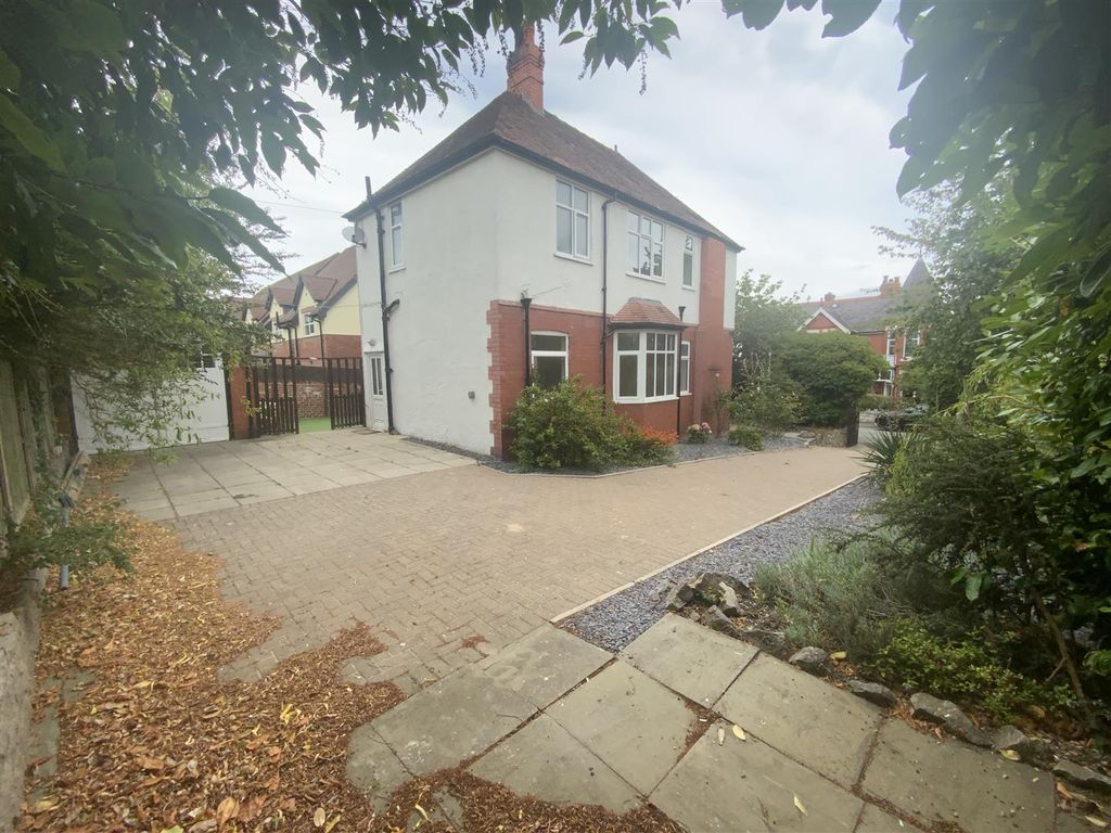 Property photo 2 of 15 Img_0098.Jpeg