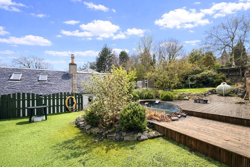 Property photo 2 of 22 Photo 17